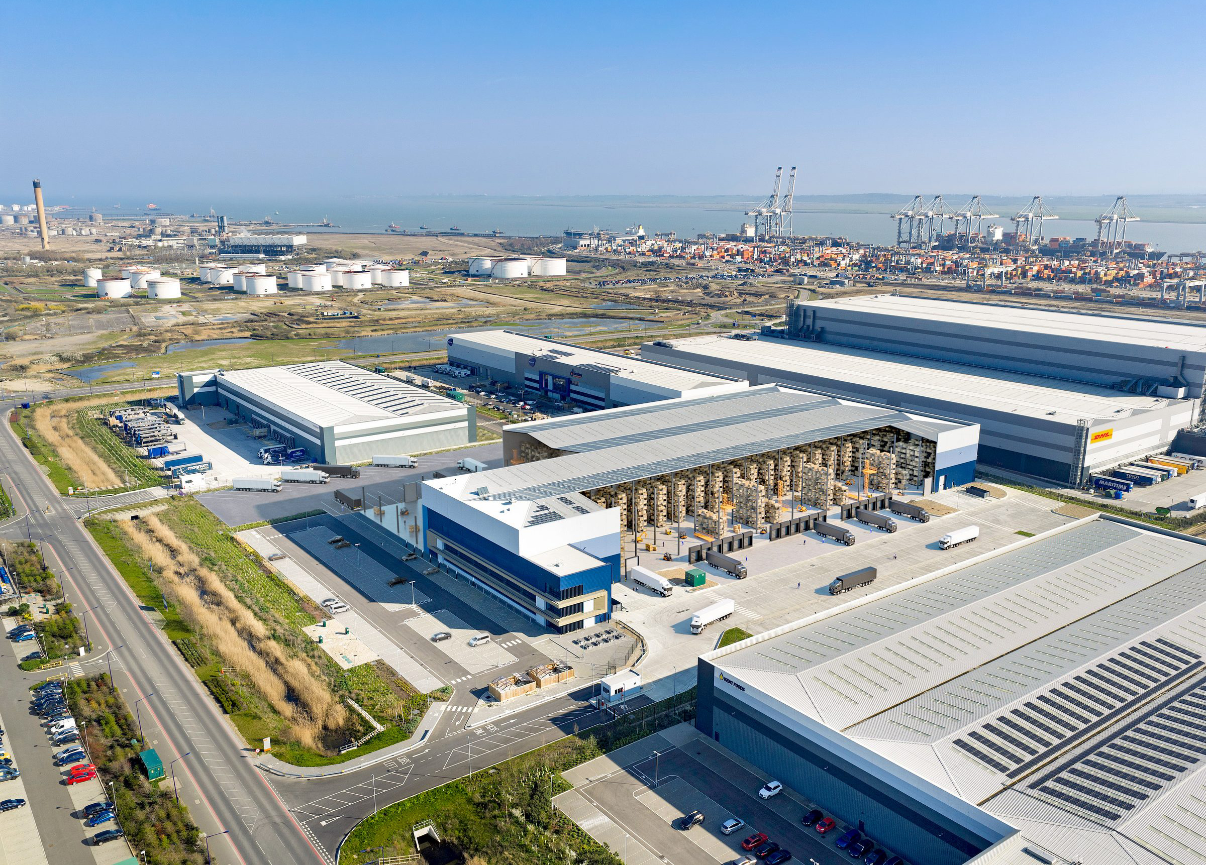 Aerial view of the LG200 unit and the wider London Gateway estate with the port beyond