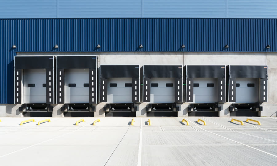 Dock level loading doors on a London Gateway unit
